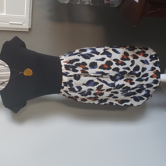 Animal print cheetah 🐆 light flowy summer skirt - Picture 3 of 5